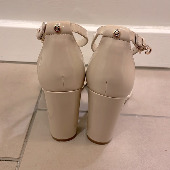 G by Guess Shantel 3 Heels - Picture 2 of 2